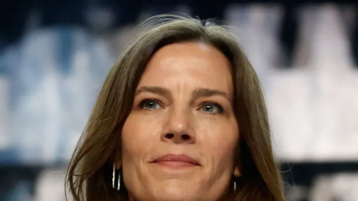 Terry Farrell Net Worth – Star Trek Icon’s 2024 Update