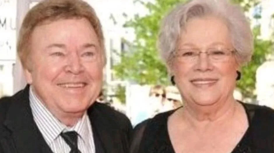 Barbara Joyce Rupard – The Woman Behind Roy Clark