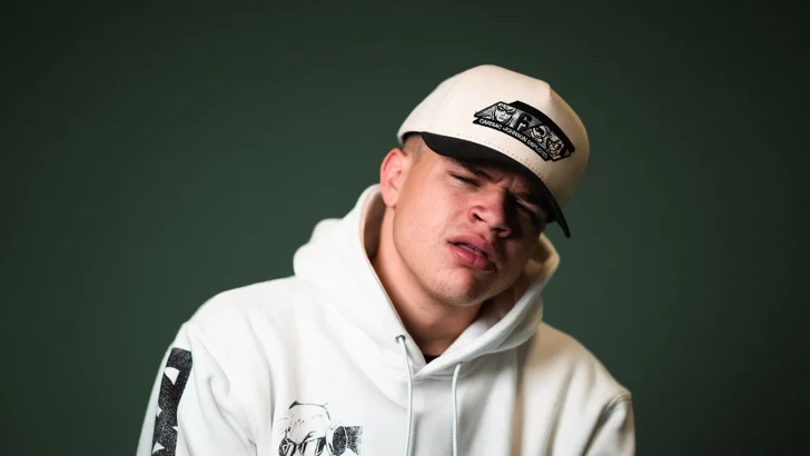 James Clear Net Worth: The Power of Tiny Habits
