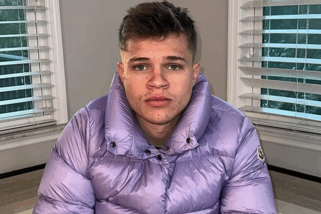 James Clear Net Worth: The Power of Tiny Habits
